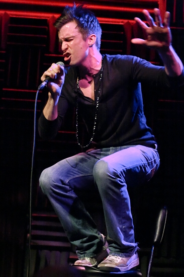 Photo Coverage: Gavin Creel In Concert At Joe's Pub Image
