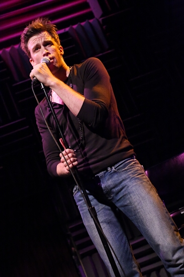 Photo Coverage: Gavin Creel In Concert At Joe's Pub Image