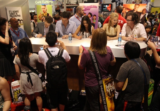 Photo Flash: The Cast Of GLEE Meets The Fans At COMIC-CON Image