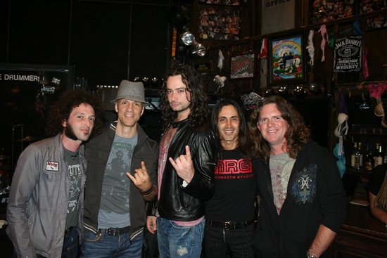 Photo EXCLUSIVE: Extreme, Journey and Ratt Visit ROCK OF AGES! Image