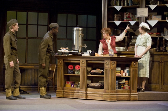 Photo Flash: BRIEF ENCOUNTERS Runs At The Shaw Festival Theatre Until 10/24 Image