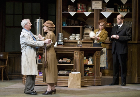 Photo Flash: BRIEF ENCOUNTERS Runs At The Shaw Festival Theatre Until 10/24 Image