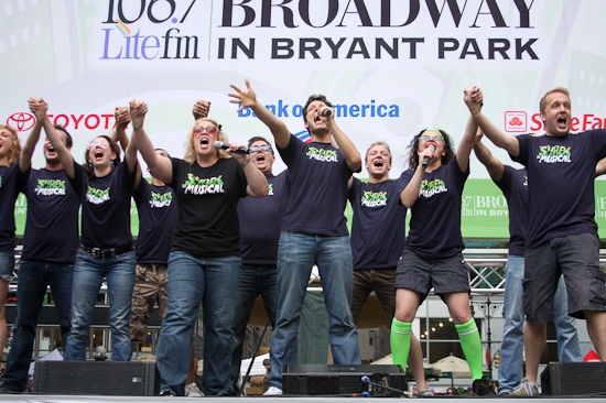 Photo Coverage: 'SHREK', 'NAKED', CHICAGO And JERSEY BOYS Perform At 'BROADWAY IN BRYANT PARK' Image