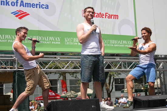 Photo Coverage: 'SHREK', 'NAKED', CHICAGO And JERSEY BOYS Perform At 'BROADWAY IN BRYANT PARK'  Image