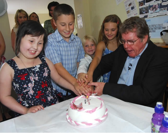 Photo Flash: Michael Crawford Visits Eckerlsey House In Support Of 'The Big Move' For The Sick Children's Trust Image