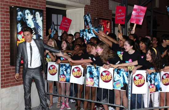 Photo Coverage: BYE BYE BIRDIE Celebrates Box Office Opening With $10 Tickets, Prizes And More! Image