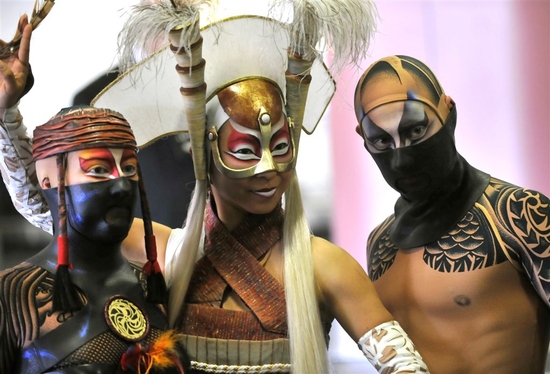 Photo Flash: Cirque du Soleil Welcomes 'ELVIS' Show Cast To Las Vegas' McCarran Airport Image