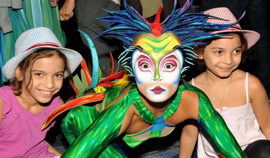 Photo Flash: Cirque du Soleil Welcomes 'ELVIS' Show Cast To Las Vegas' McCarran Airport Image