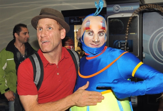 Photo Flash: Cirque du Soleil Welcomes 'ELVIS' Show Cast To Las Vegas' McCarran Airport Image
