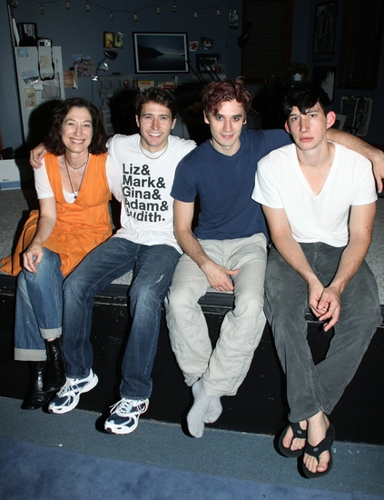 Photo EXCLUSIVE: 'SLIPPING' Ends Limited Sold Out Run Image