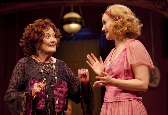 Photo Flash: THE TORCH-BEARERS At Williamstown Theatre Festival Image