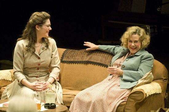 Photo Flash: THE ENTERTAINER Runs At The Studio Theatre Through 9/20 Image