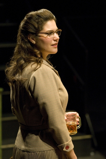 Photo Flash: THE ENTERTAINER Runs At The Studio Theatre Through 9/20 Image
