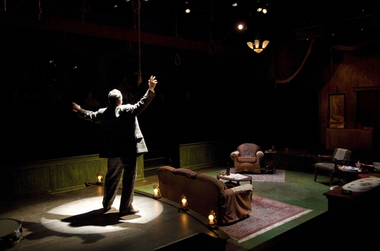 Photo Flash: THE ENTERTAINER Runs At The Studio Theatre Through 9/20 Image
