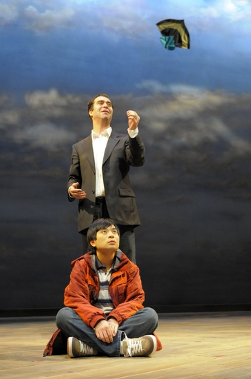 Photo Flash: THE KITE RUNNER At Arizona Theatre Company Image