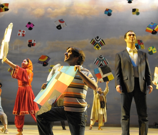 Photo Flash: THE KITE RUNNER At Arizona Theatre Company Image