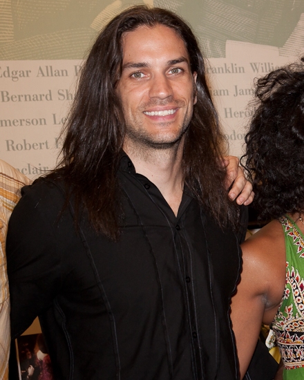 Photo Coverage: The HAIR Cast 'Turn On, Tune In, and Sing Out' At Barnes & Noble To Celebrate CD Image