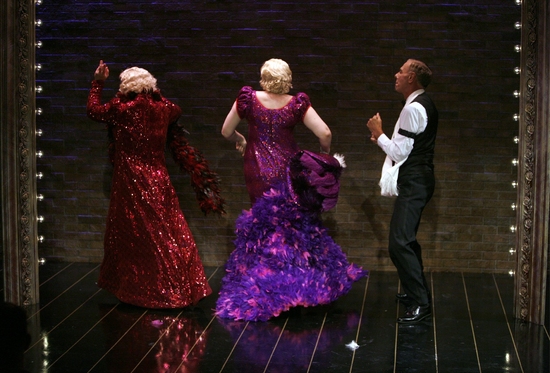 Photo Coverage EXCLUSIVE: Signature Theatre's 'DIRTY BLONDE' - Curtain Call Image