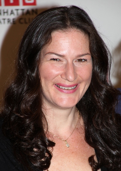 Photo Coverage: The Cast Of Manhattan Theatre Club's THE ROYAL FAMILY Meets The Press Image