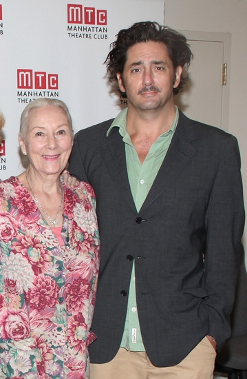 Photo Coverage: The Cast Of Manhattan Theatre Club's THE ROYAL FAMILY Meets The Press Image