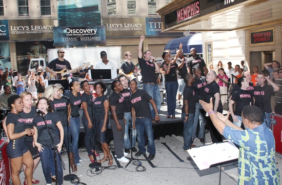 Photo Coverage: Bryan, DiPietro And The MEMPHIS Cast Celebrate Shubert Theatre Box Office Opening Image