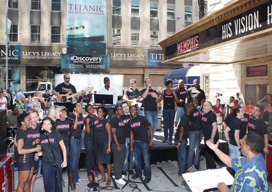 Photo Coverage: Bryan, DiPietro And The MEMPHIS Cast Celebrate Shubert Theatre Box Office Opening Image