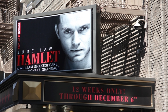 Photo Coverage: 'HAMLET' Marquee Unveiling At The Broadhurst Theatre 