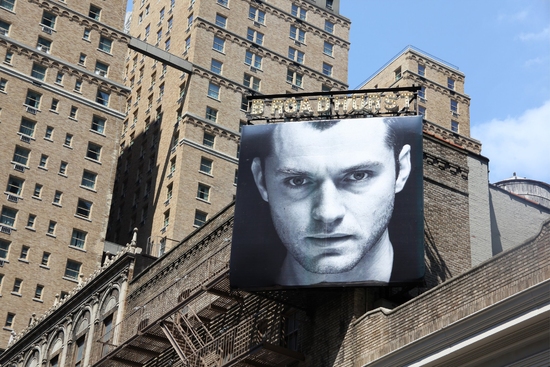 Photo Coverage: 'HAMLET' Marquee Unveiling At The Broadhurst Theatre Image