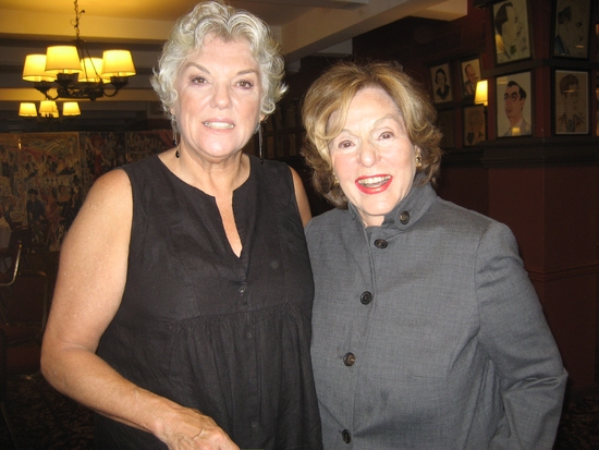 Tyne Daly and Fran Weissler Photo