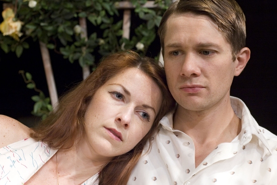 Photo Flash: Timeline Theatre Company's ALL MY SONS At Greenhouse Theater Center Image