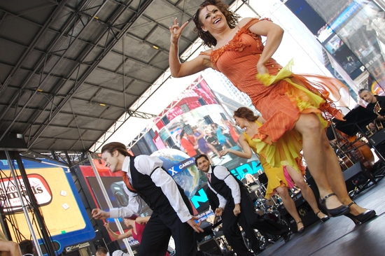 Photo Flash: Broadway on Broadway 2009 Concert Preview Image