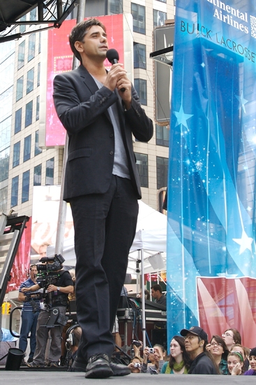 Photo Flash: Broadway on Broadway 2009 Concert Preview Image