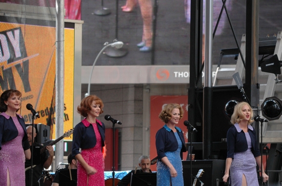 Photo Coverage: Broadway on Broadway 2009 - The Performances Part Two! Image