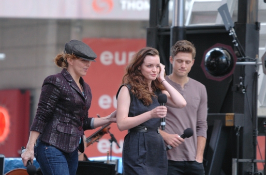 Photo Coverage: Broadway on Broadway 2009 - The Performances Part Two! Image