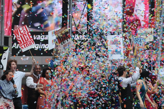 Photo Coverage: Broadway on Broadway 2009 - The Performances Part Two! Image