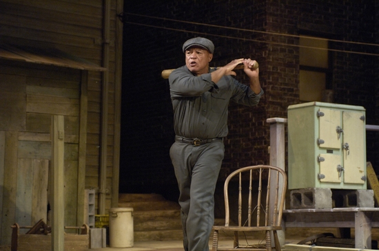 Photo Flash: Huntington Theatre Co's FENCES Image