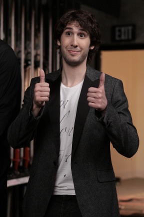 Photo Flash: Chenoweth, Groban and Garber Guest On Fox's GLEE! Image