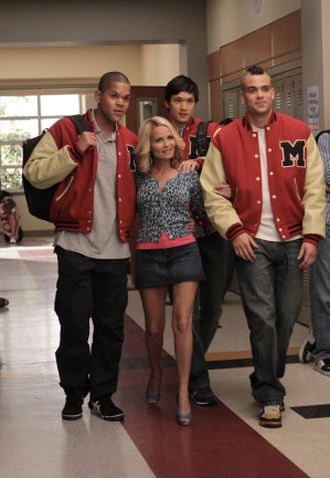 Photo Flash: Chenoweth, Groban and Garber Guest On Fox's GLEE! Image