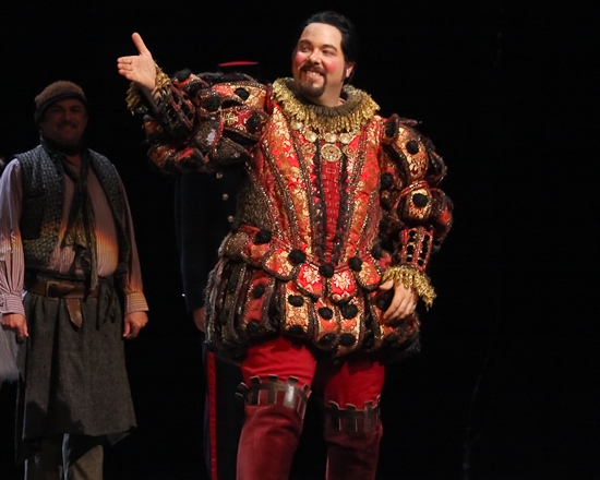 Photo Coverage: THE PHANTOM OF THE OPERA 's 9000th Performance on Broadway - Curtain Call Image