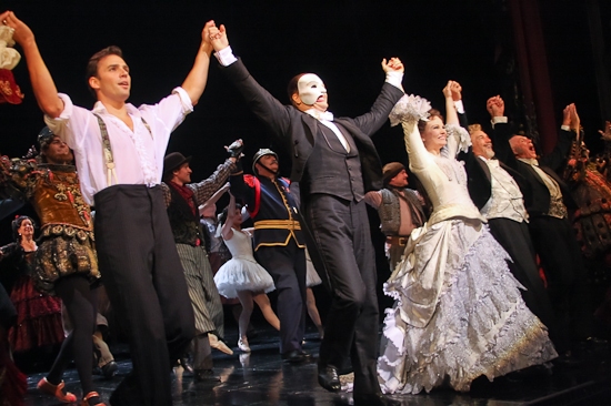 Photo Coverage: THE PHANTOM OF THE OPERA 's 9000th Performance on Broadway - Curtain Call Image