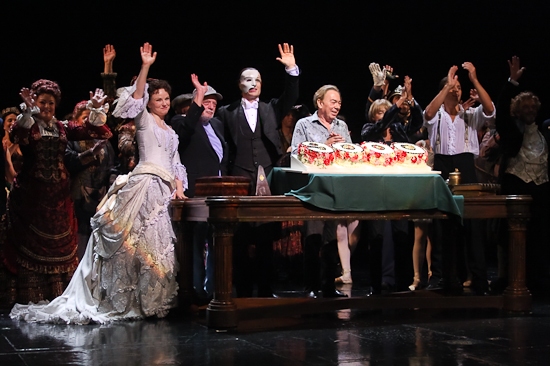 Photo Coverage: THE PHANTOM OF THE OPERA 's 9000th Performance on Broadway - Curtain Call Image