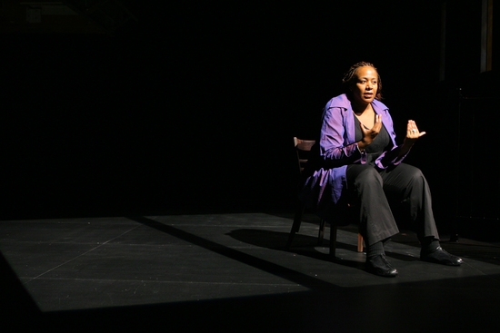 Photo Flash: Goodman Theatre's STOOP STORIES Image