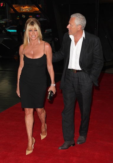 Suzanne Sommers and Alan Hamel Photo