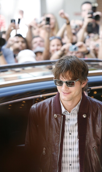 Photo Coverage: 'The Joneses' TIFF 2009 Red Carpet Premiere Image