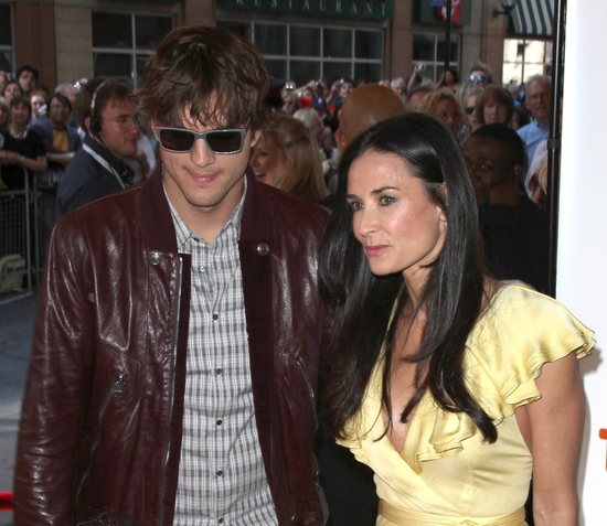 Photo Coverage: 'The Joneses' TIFF 2009 Red Carpet Premiere Image