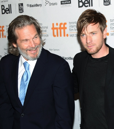 Jeff Bridges and Ewan McGregor Photo