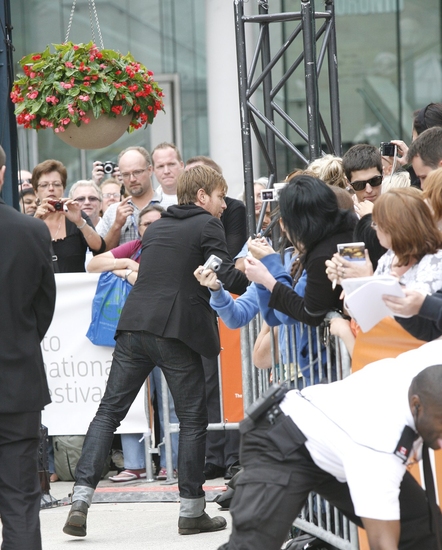 Photo Coverage: 'Men Who Stare At Goats' TIFF 2009 Red Carpet Premiere Image