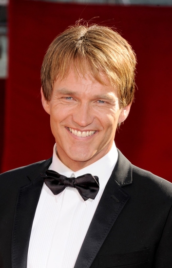 Photo Coverage: 2009 Emmy Awards - Arrivals - The Men Image
