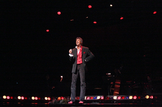 Photo Coverage: Tommy Tune Performs 'STEPS IN TIME' For Friends In Deed Benefit Gala Image