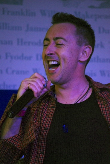 Photo Coverage: Alan Cumming Sings and Signs 'BLUE CAR' at Barnes & Noble Image